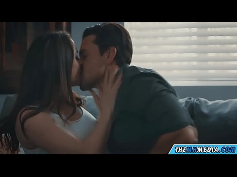 ❤️ Gnéas rómánsúil le mamaí busty maith ️❌ Super sex linn ﹏